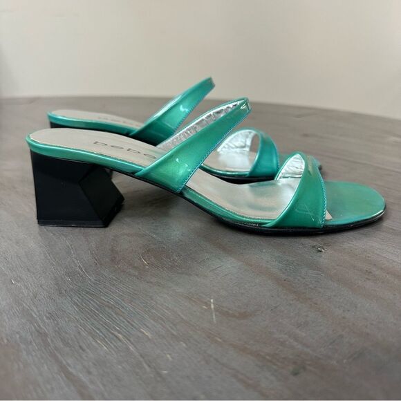 Bebe Turquoise Patten Leather sandals. - Picture 3 of 7
